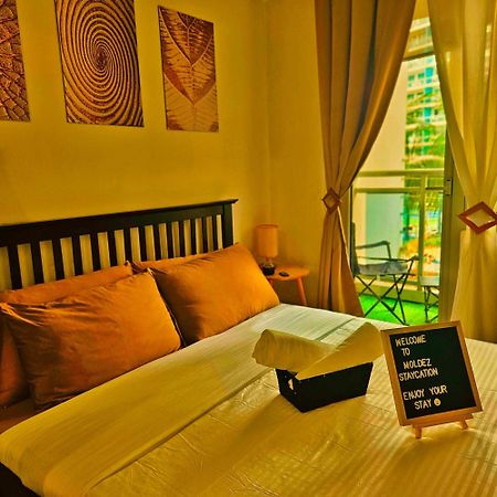 Azure Urban Resort Staycation มะนิลา ภายนอก รูปภาพ