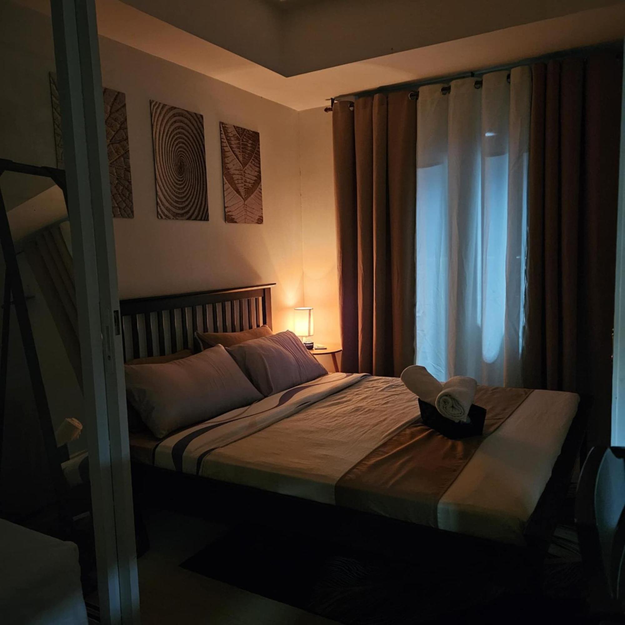 Azure Urban Resort Staycation มะนิลา ภายนอก รูปภาพ