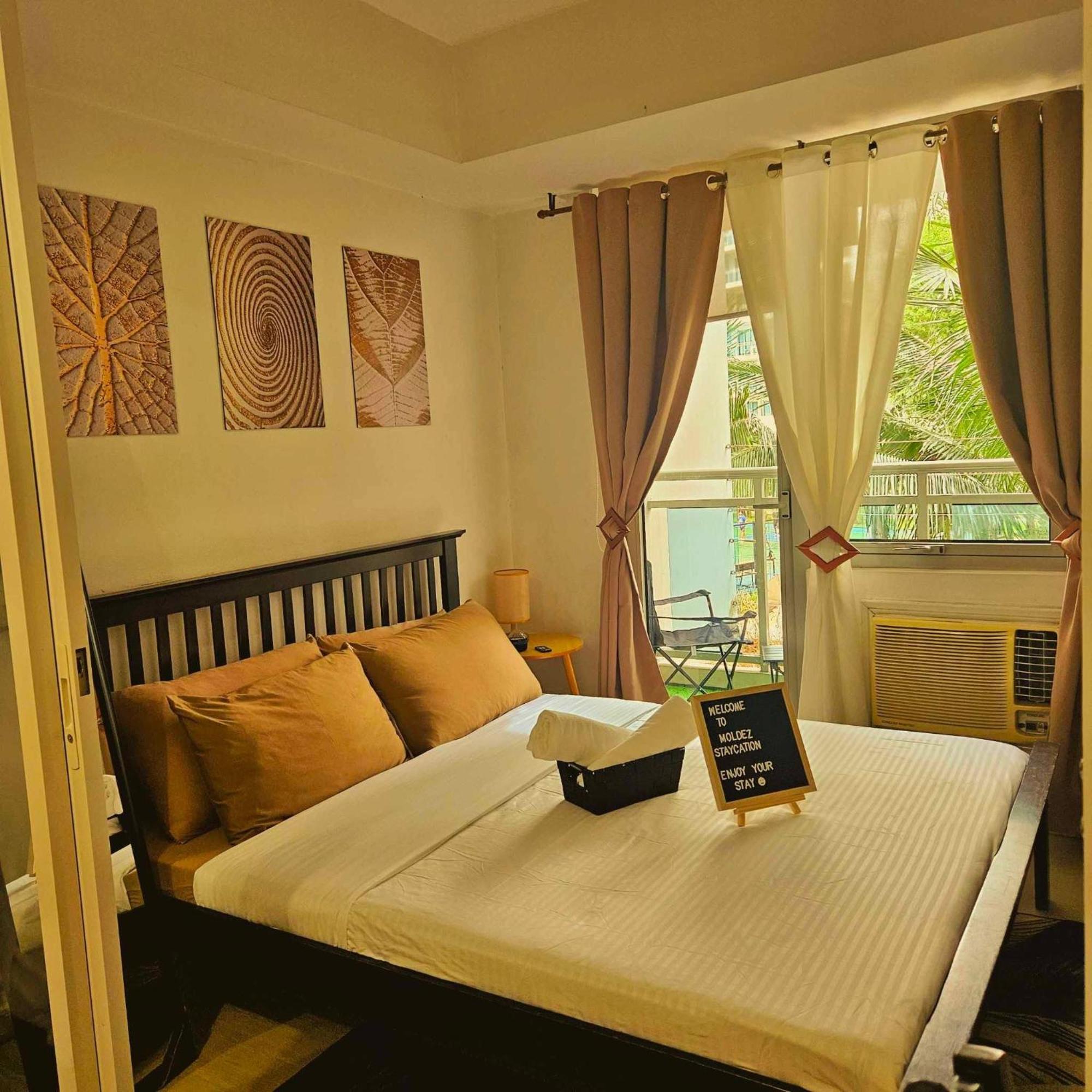 Azure Urban Resort Staycation มะนิลา ภายนอก รูปภาพ