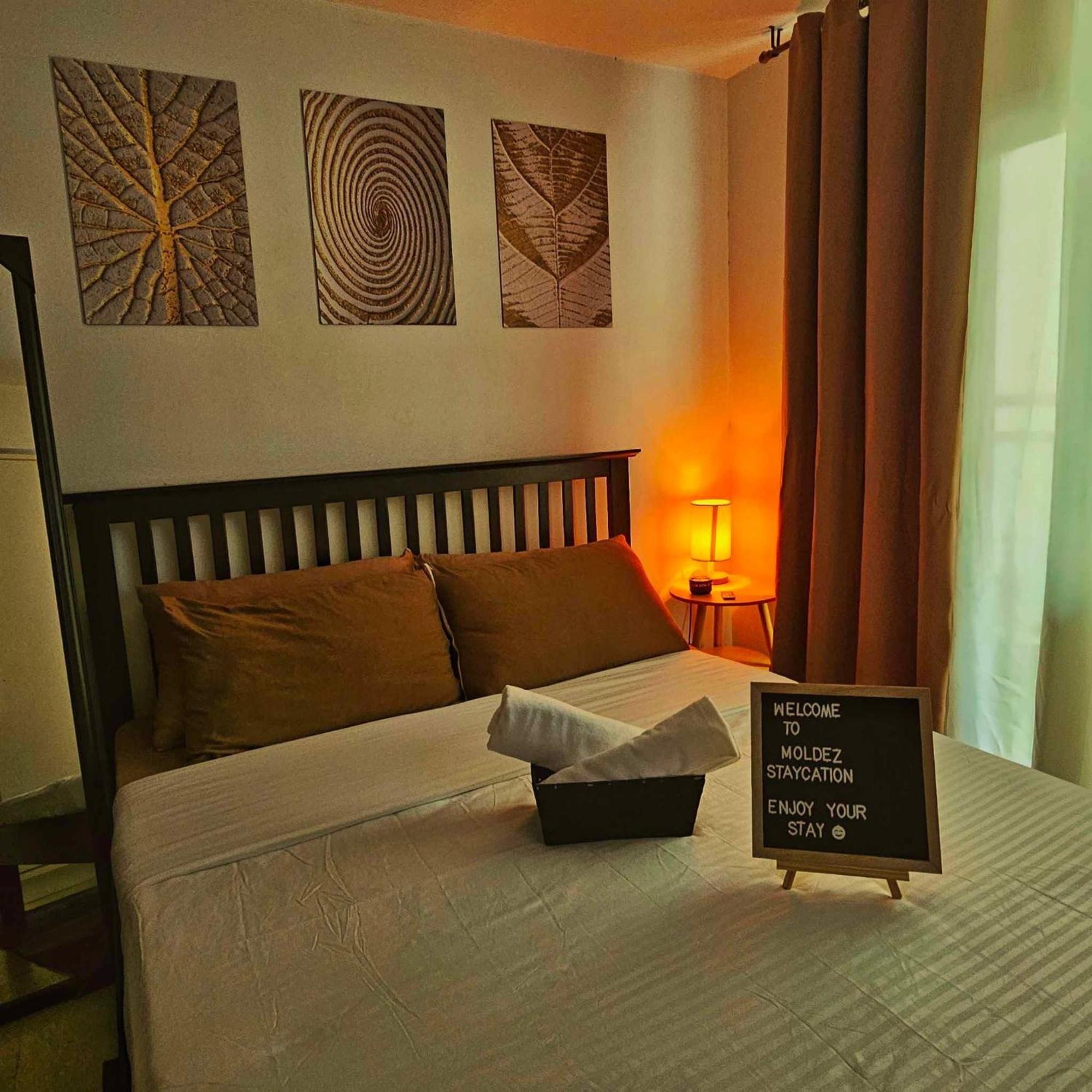 Azure Urban Resort Staycation มะนิลา ภายนอก รูปภาพ