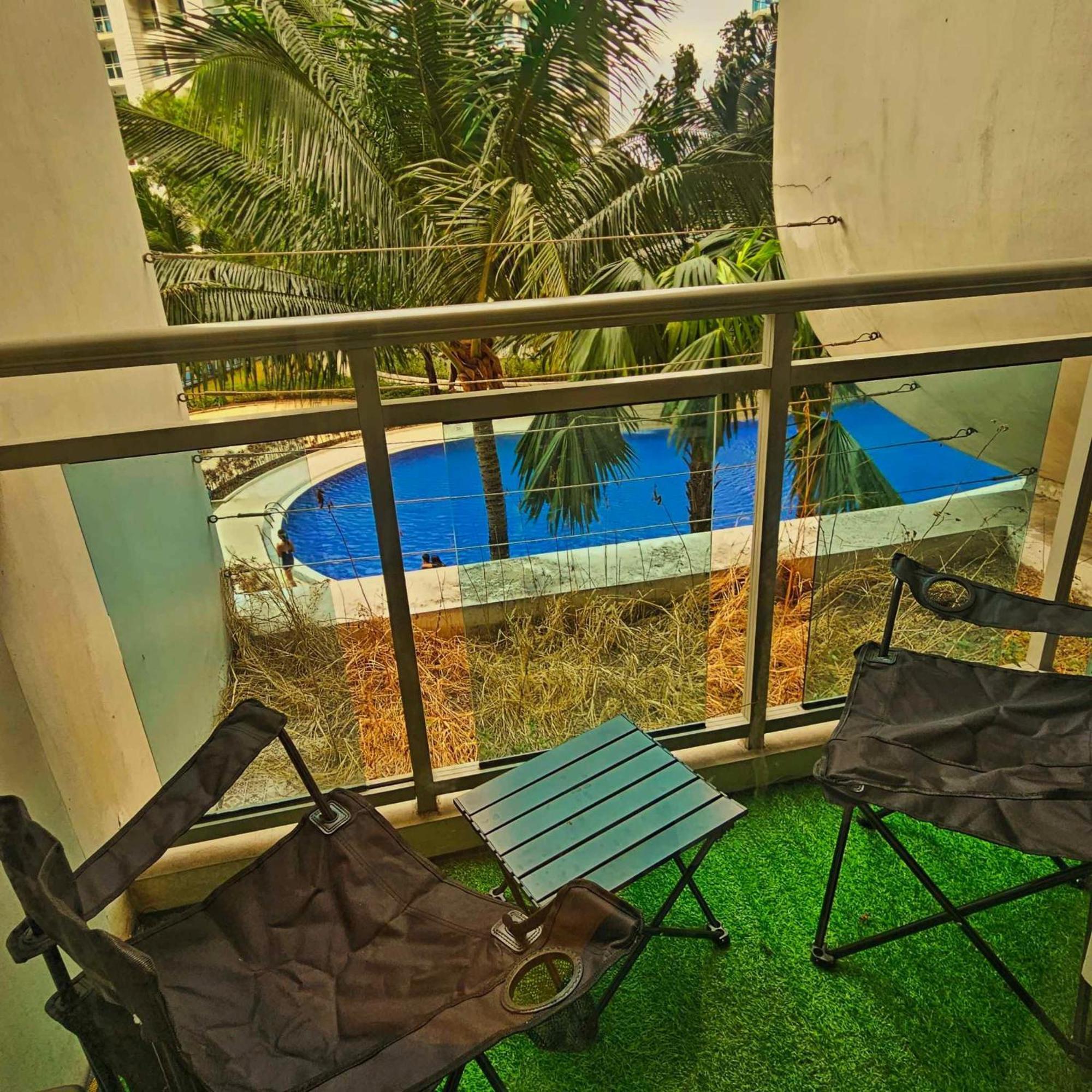 Azure Urban Resort Staycation มะนิลา ภายนอก รูปภาพ