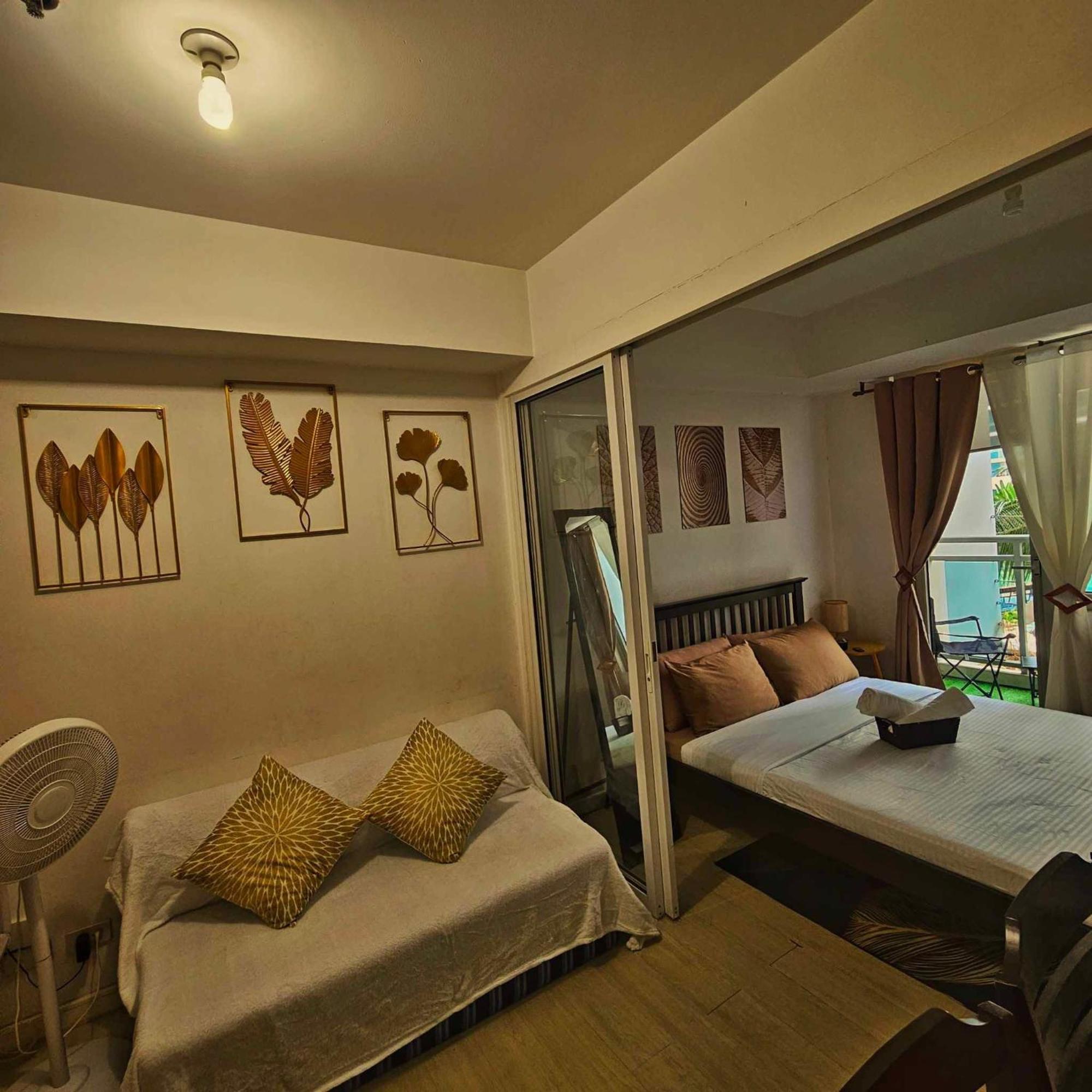 Azure Urban Resort Staycation มะนิลา ภายนอก รูปภาพ